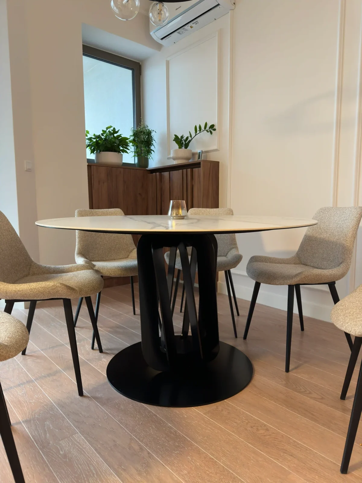 Trpezarijski sto D002 - Слика 3