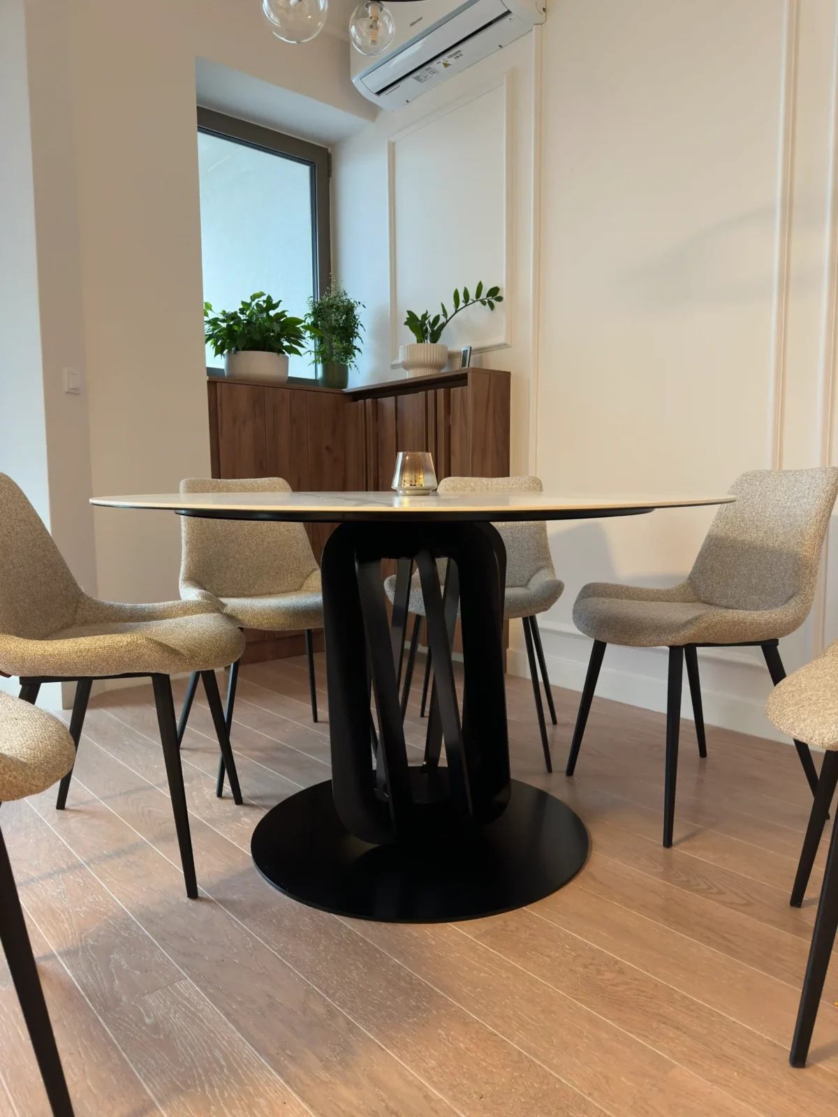 Trpezarijski sto D002 - Слика 4